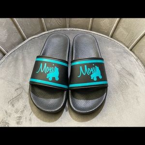 Moxi Slides - Black and Teal